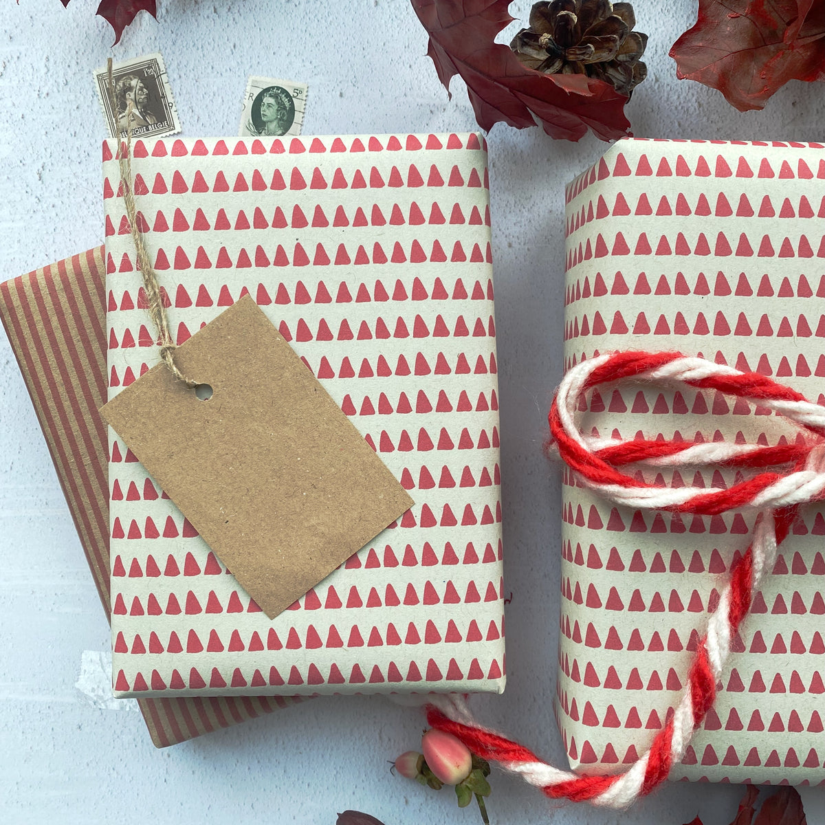 Red Triangle Stripe Paper Fibre Wrapping Paper Set