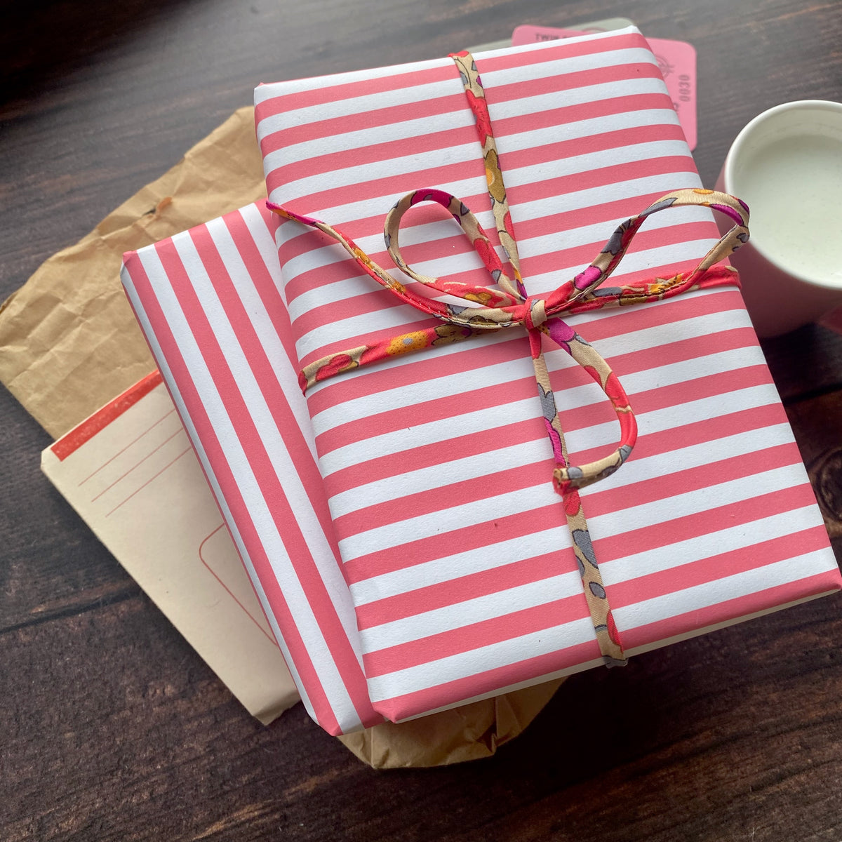 Pink Wide Stripe Paper Fibre 45 x 320mm Size Wrapping/Patterned Paper Sheet (Copy)