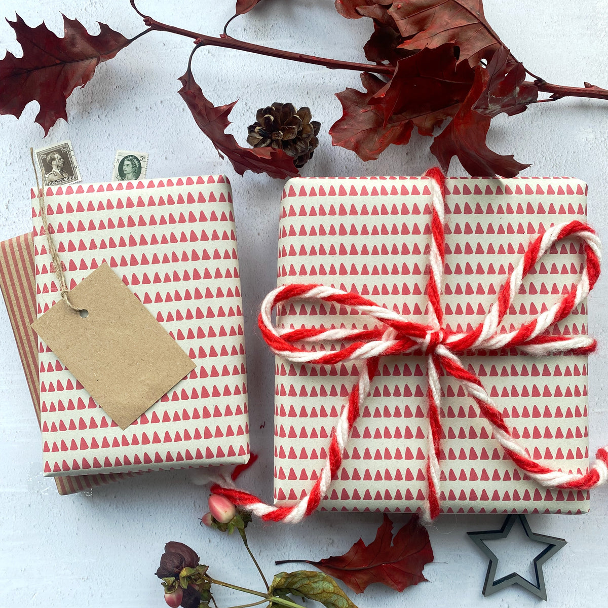 Red Triangle Stripe Paper Fibre Wrapping Paper Set