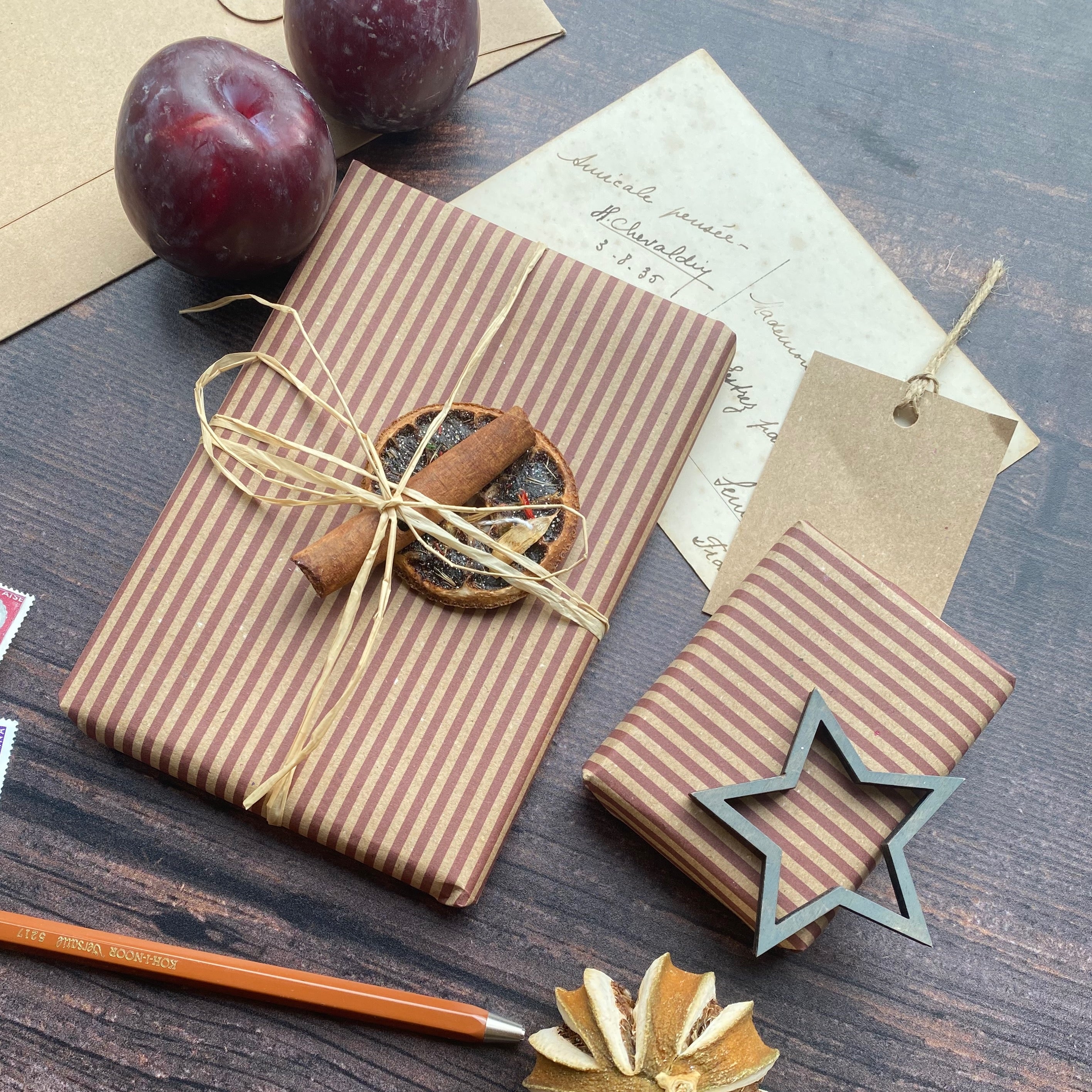 Burgundy Stripe Paper Fibre 42 x 29.7cm