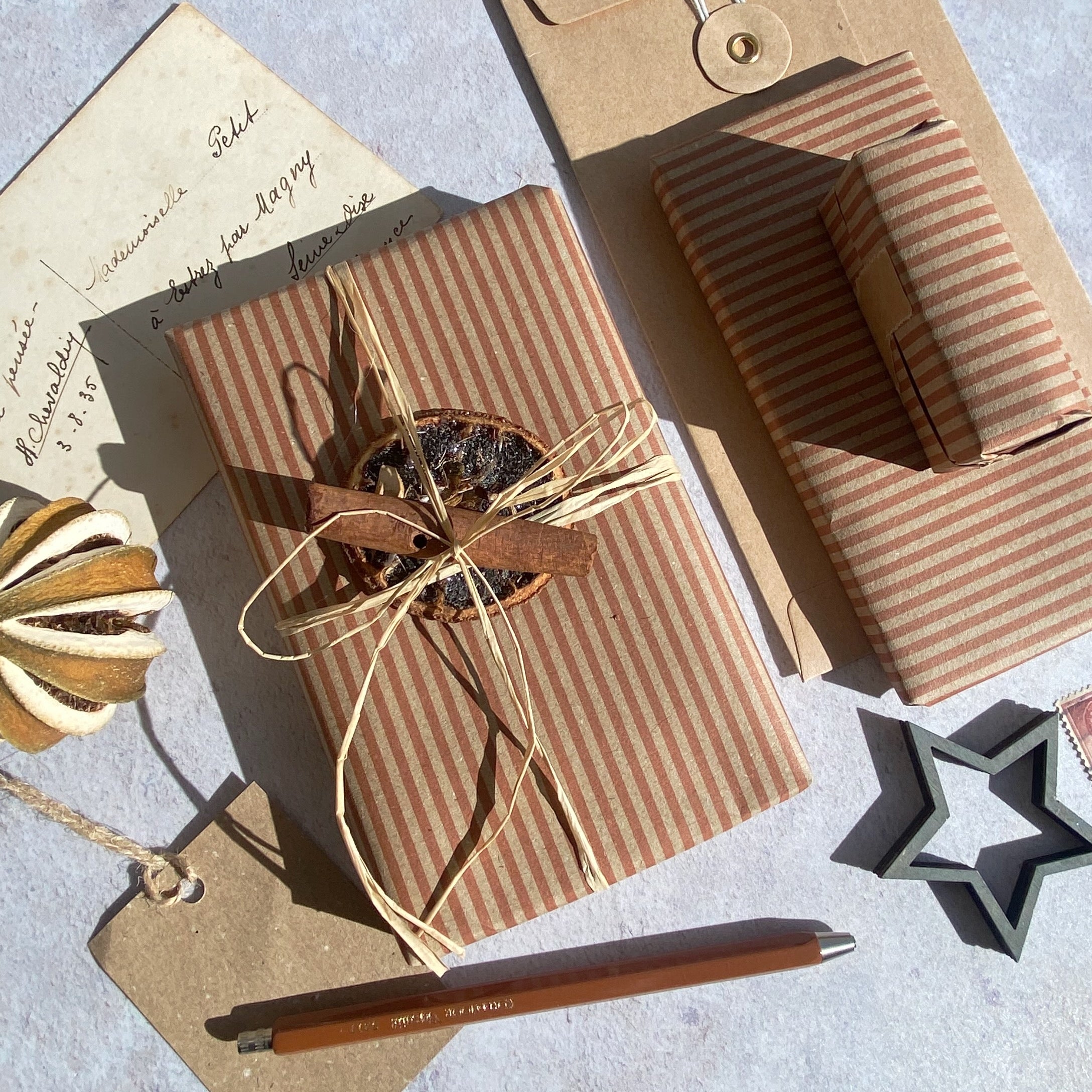 Cinnamon Stripe Paper Fibre 42 x 29.7cm