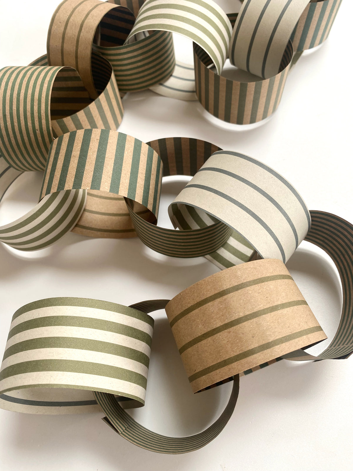 Green Stripe Paper Chain Garland Kit
