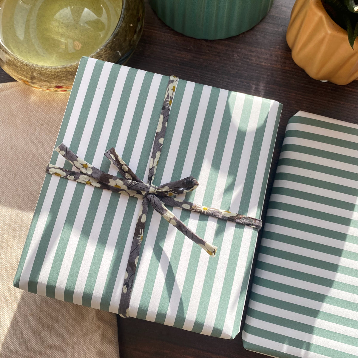 Green  Stripe Paper Fibre 450 x 320mm Size Wrapping/Patterned Paper Sheet
