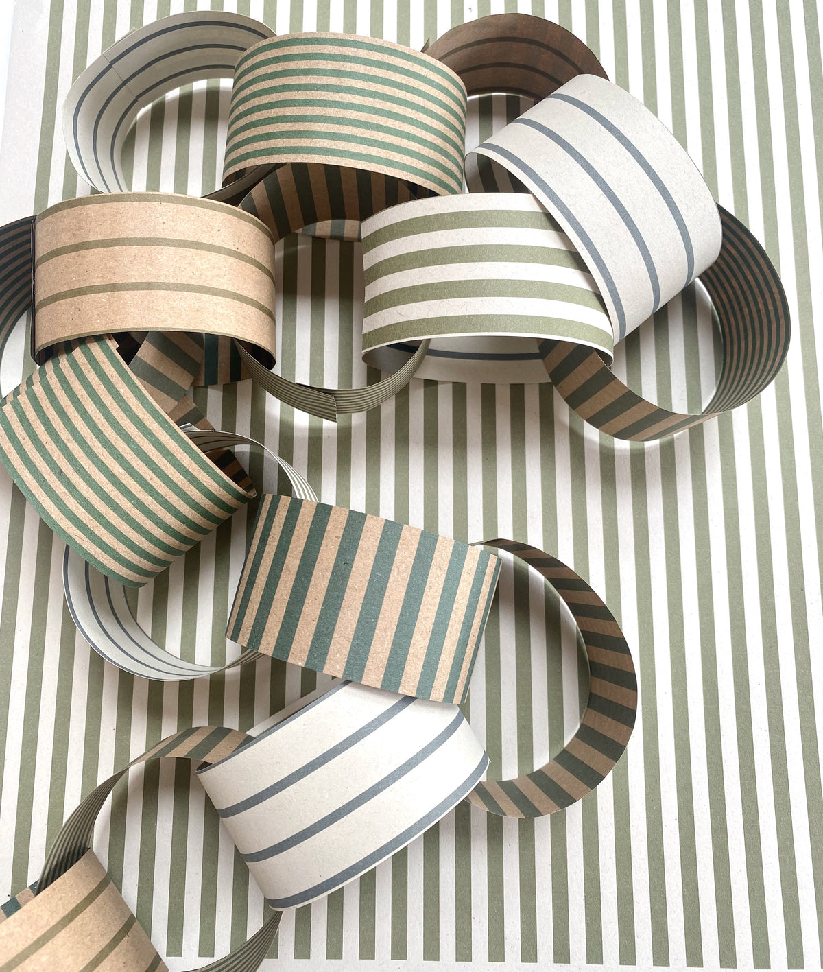 Green Stripe Paper Chain Garland Kit