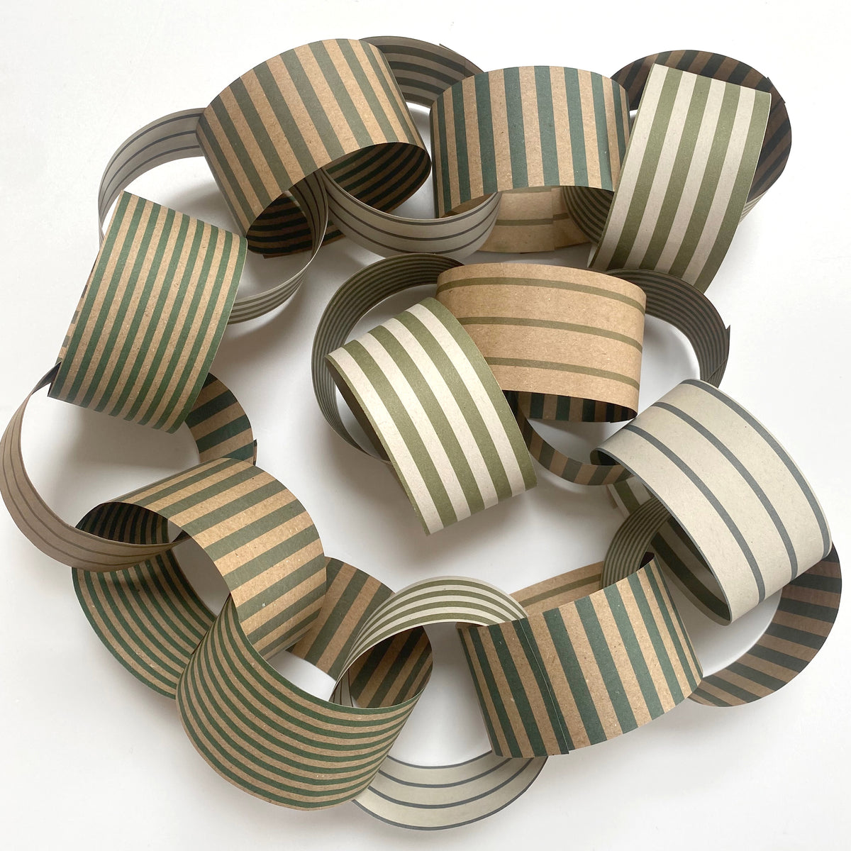 Green Stripe Paper Chain Garland Kit