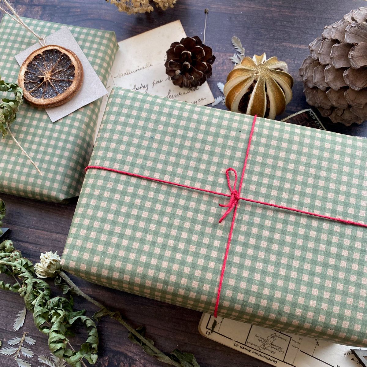 Green Gingham Paper Fibre Wrapping Paper