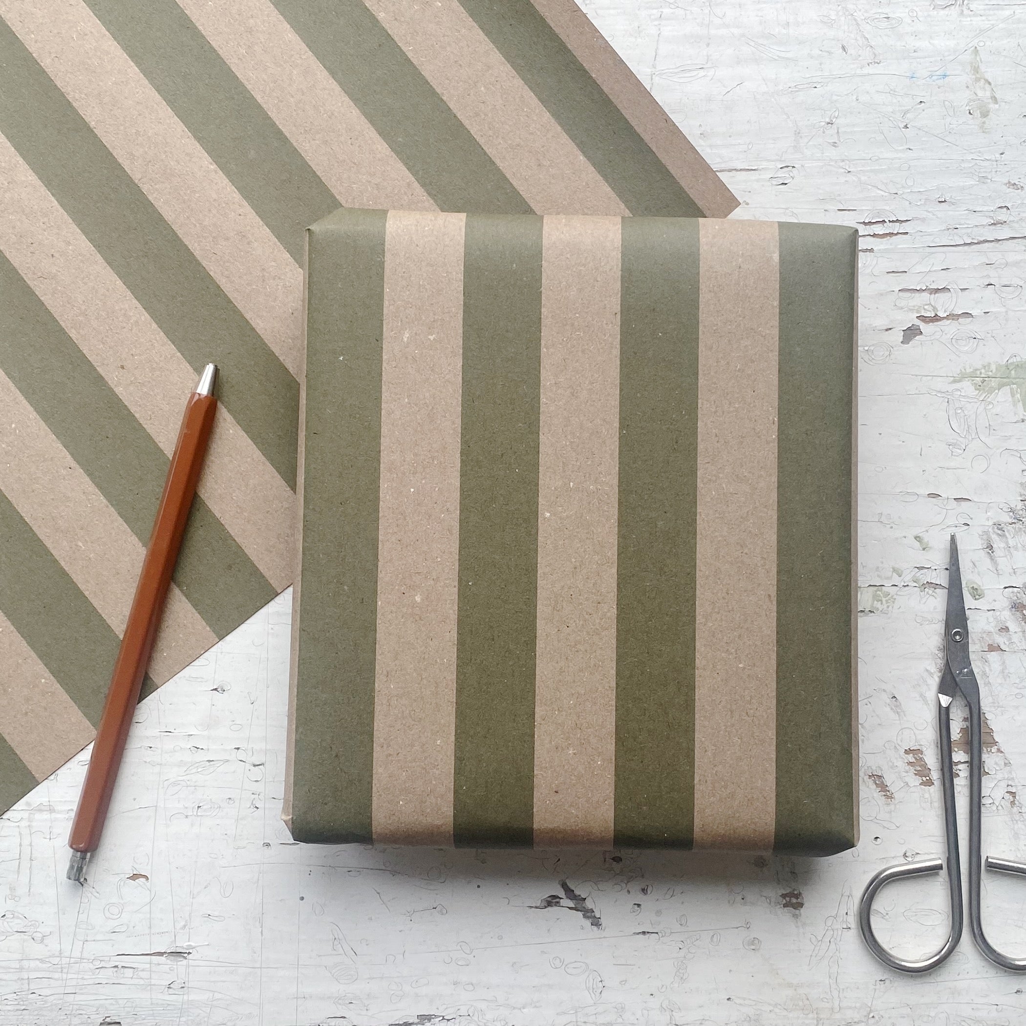 Olive Green Wide Stripe Pattern Fibre 450 x 320mm Size Wrapping Paper Sheet