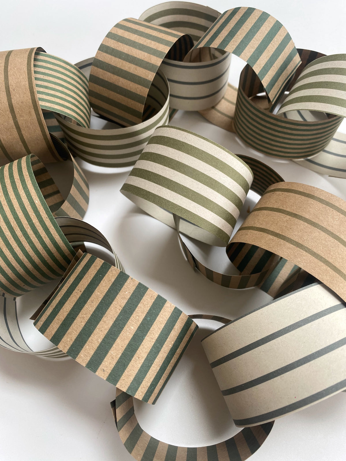 Green Stripe Paper Chain Garland Kit