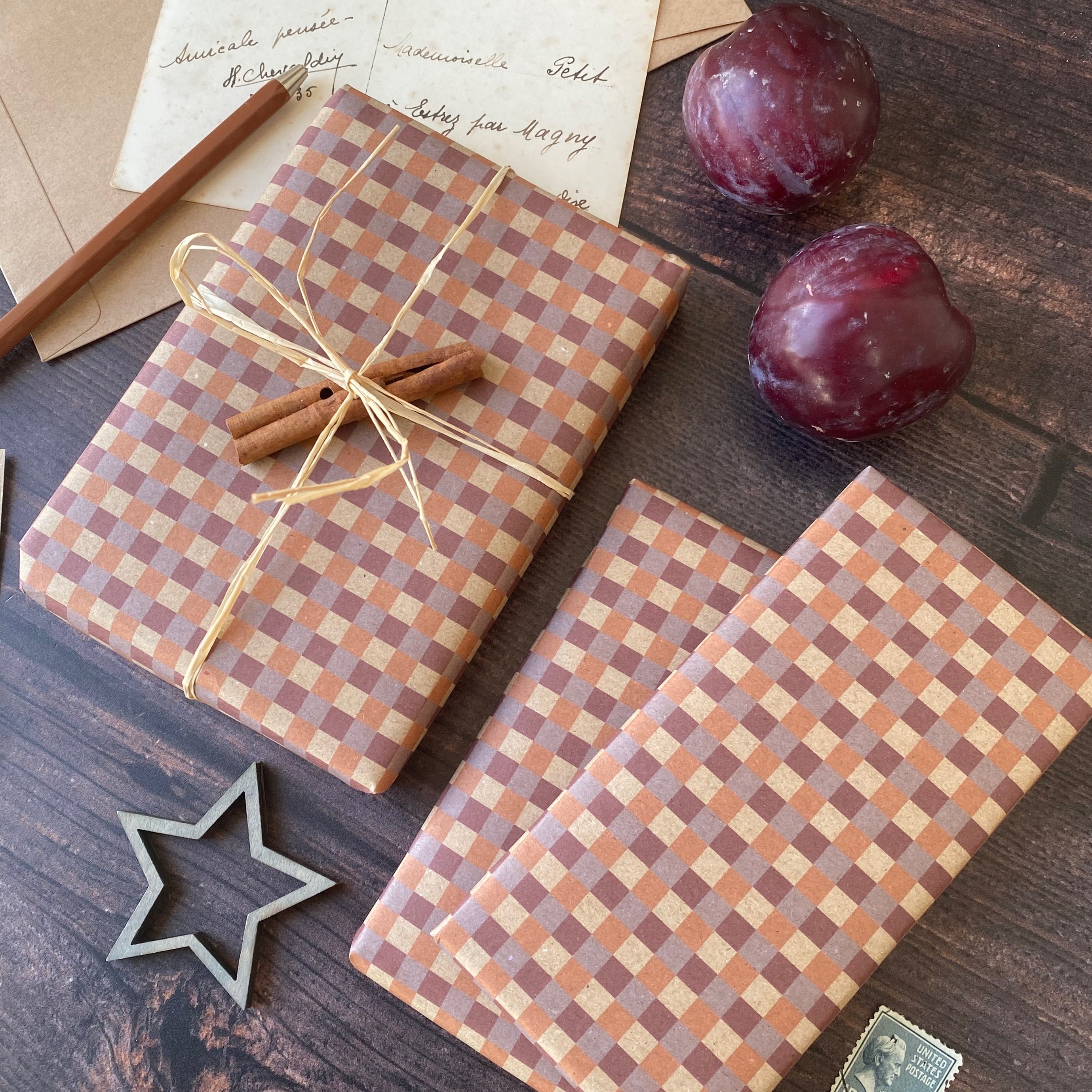 Cinnamon, Purple & Lilac Gingham Fibre 42 x 29.7cm