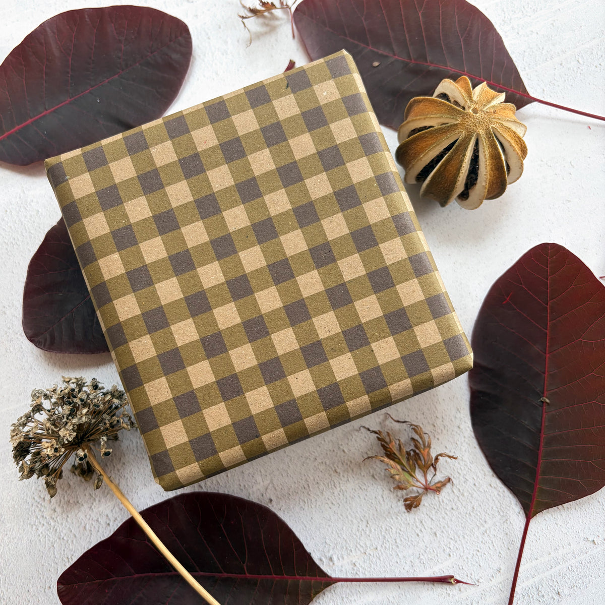 Moss Green Cheque Pattern Fibre 450 x 320mm Size Wrapping Paper Sheet