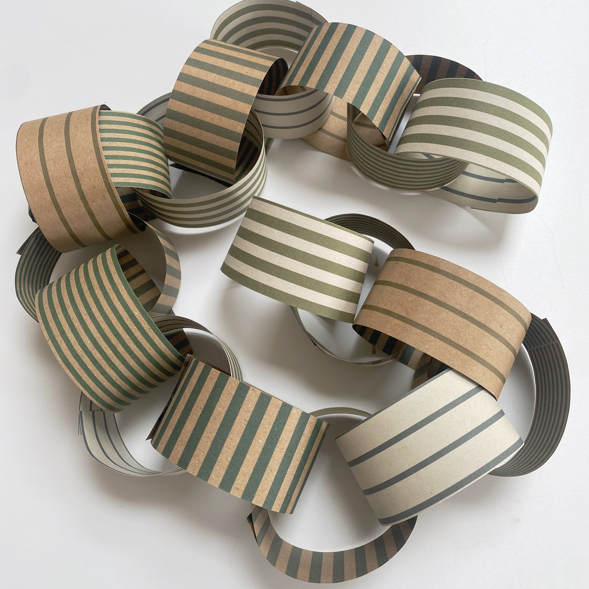 Green Stripe Paper Chain Garland Kit
