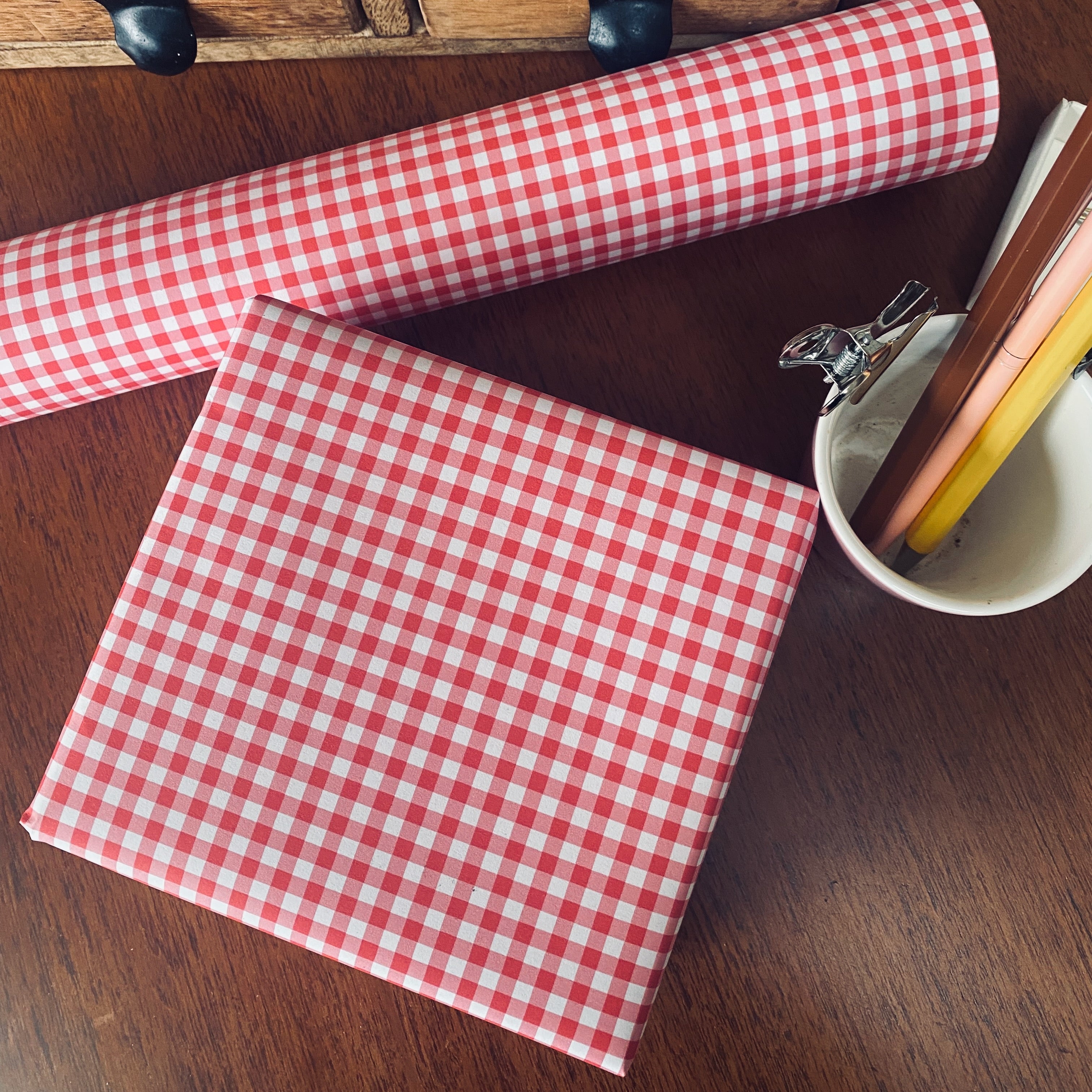 Red Gingham Paper Fibre Wrapping/Patterned Paper Sheet