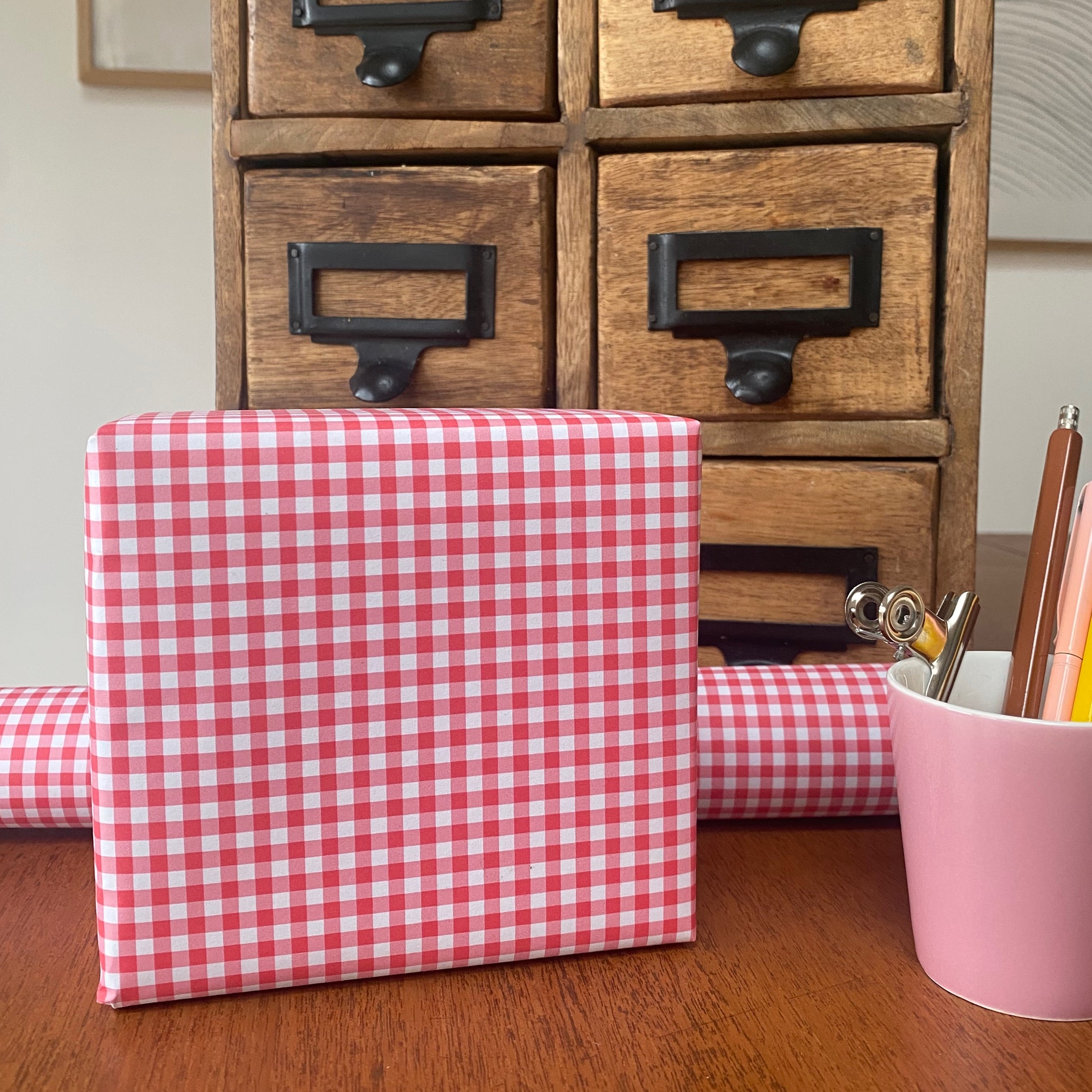 Red Gingham Paper Fibre Wrapping/Patterned Paper Sheet