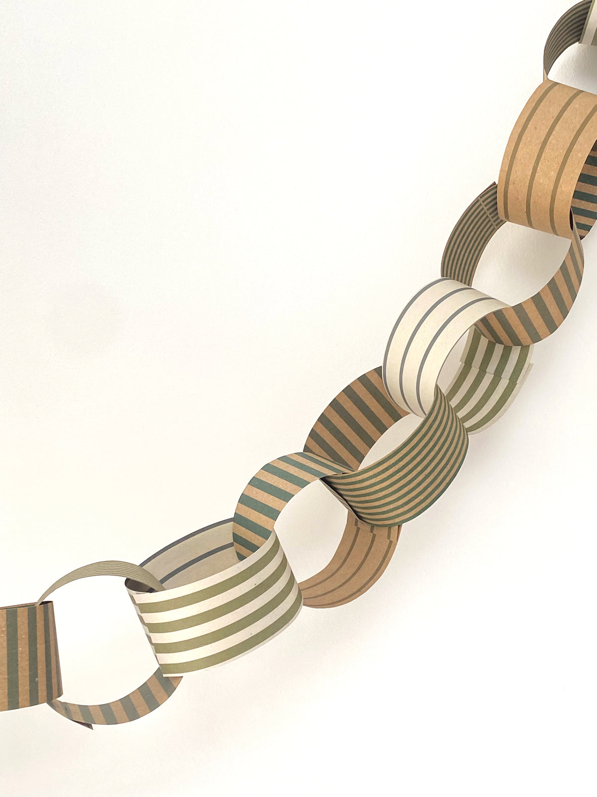 Green Stripe Paper Chain Garland Kit
